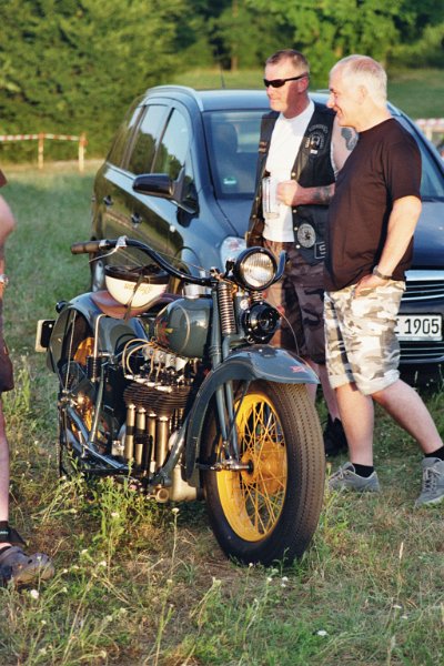 imm014_N14.jpg